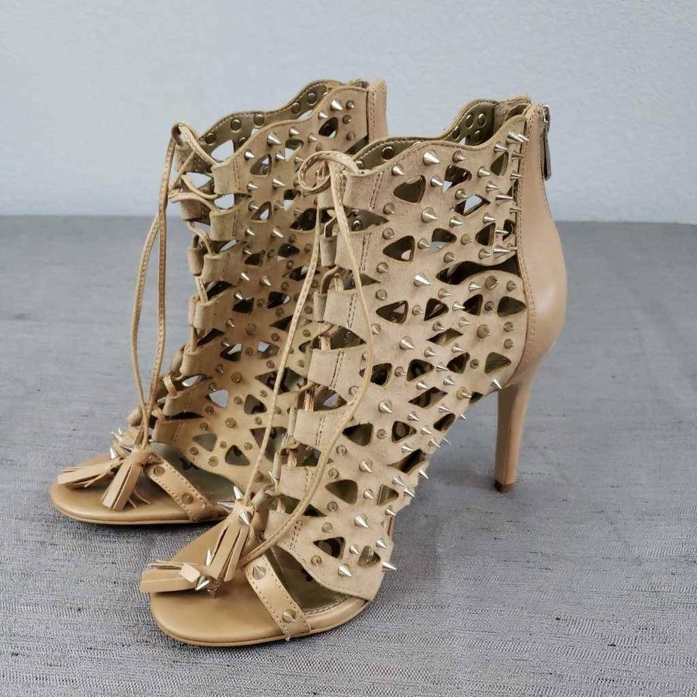 Sam Edelman Allison Heels Beige Cut Out Studded